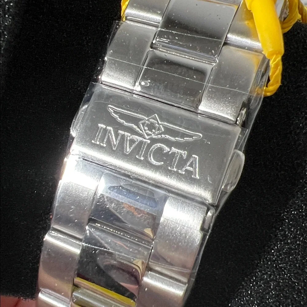 Invicta Specialty Men’s Watch 43mm Stainless Steel yellow Quartz‎ Model 49528